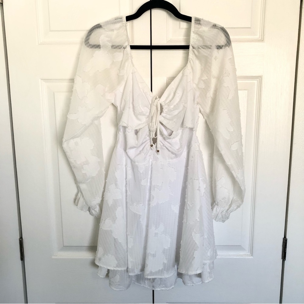 White Long Sleeve allison + kelly Fit and Flare Dress Size M